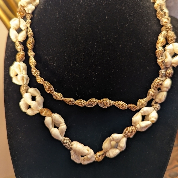 Hand Crafted Jewelry - 🐚 Necklace brown white 16" long. No clasp, can be doubled. Shells Surfing Beach